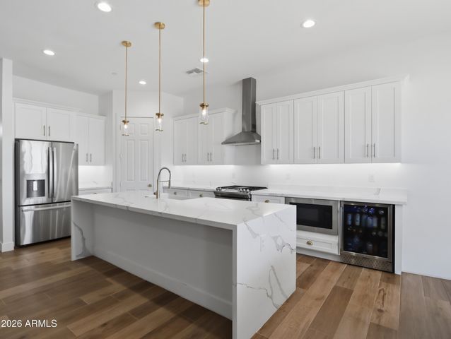 17587 W Dale Lane, Surprise, AZ 85387