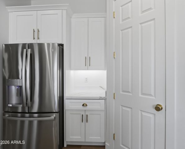 17587 W Dale Lane, Surprise, AZ 85387