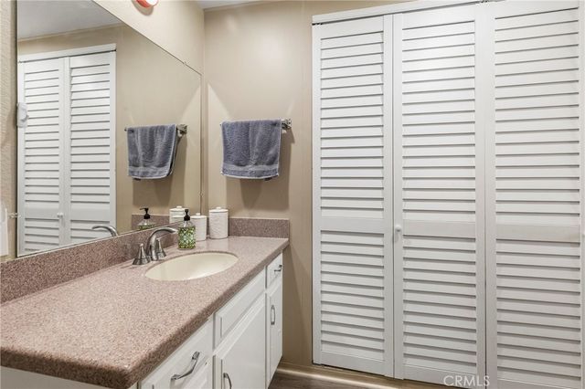 901 Ronda Sevilla P, Laguna Woods, CA 92653