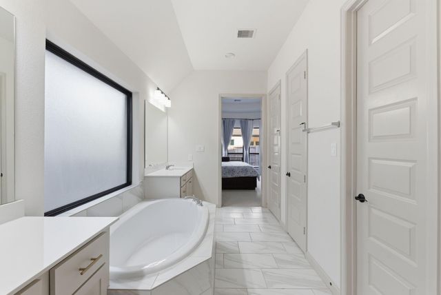 2215 Crystal Reef Court, Richmond, TX 77469