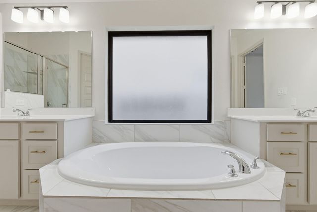 2215 Crystal Reef Court, Richmond, TX 77469