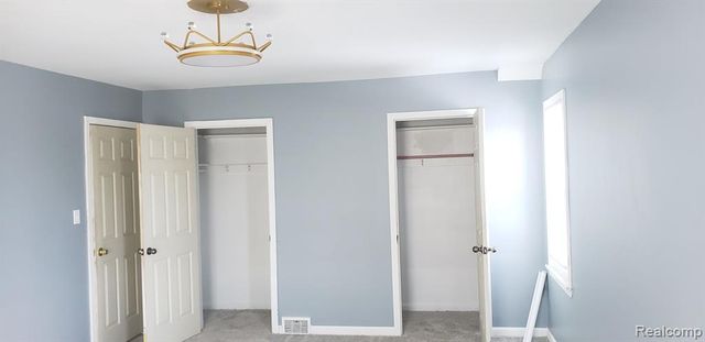 8710 W Davison, Detroit, MI 48238