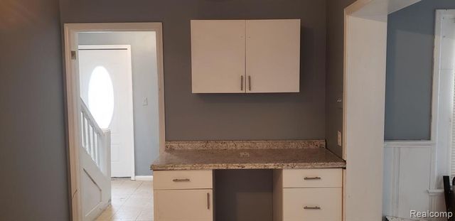 8710 W Davison, Detroit, MI 48238