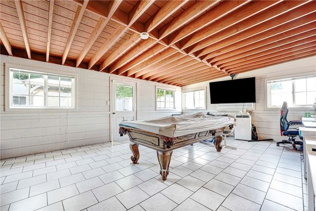 28038 Lakehurst, Canyon Country, CA 91351