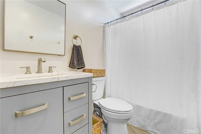 28038 Lakehurst, Canyon Country, CA 91351
