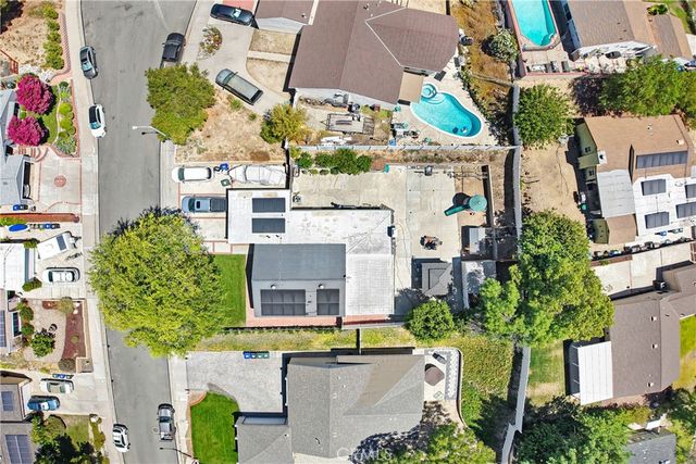 28038 Lakehurst, Canyon Country, CA 91351