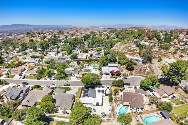 28038 Lakehurst, Canyon Country, CA 91351