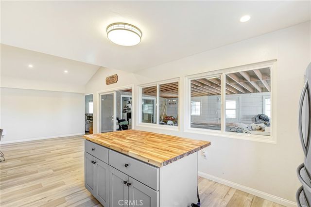 28038 Lakehurst, Canyon Country, CA 91351