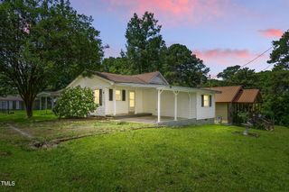 16 S Church, Coats, NC 27521