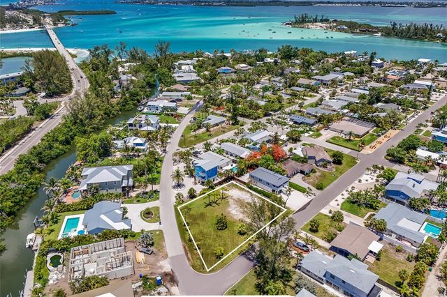 591 RUSSELL STREET, Longboat Key, FL 34228