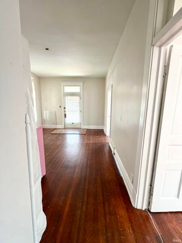 600 Adams Avenue, Evansville, IN 47713
