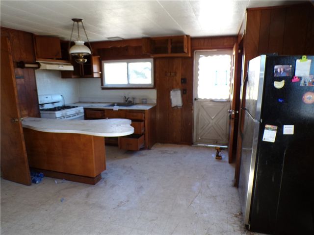 618 Beaver Ave, Turtle Creek, PA 15145