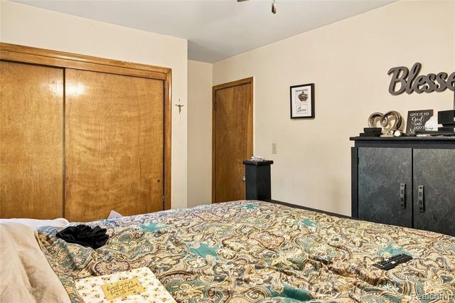 24601 Wood Street, Saint Clair Shores, MI 48080