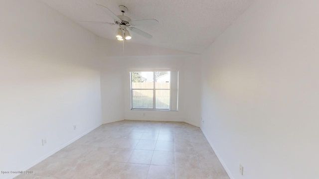 8011 Bracken Lane, Melbourne, FL 32940