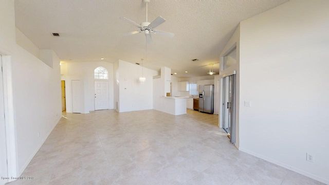 8011 Bracken Lane, Melbourne, FL 32940