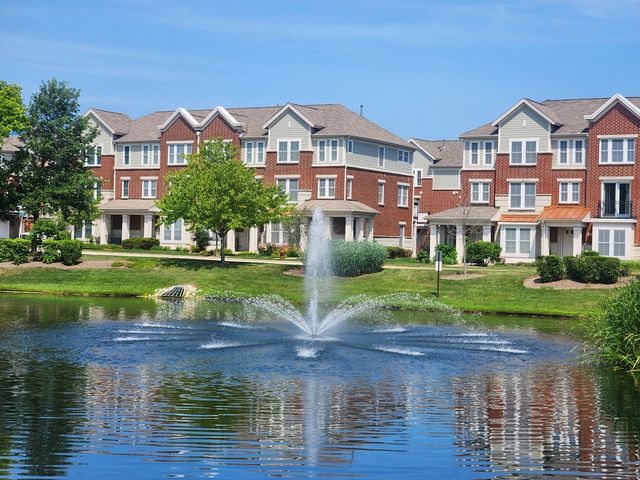 208 W HYDE Street 0, Arlington Heights, IL 60005