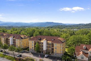 527 River Place Way, Sevierville, TN 37862