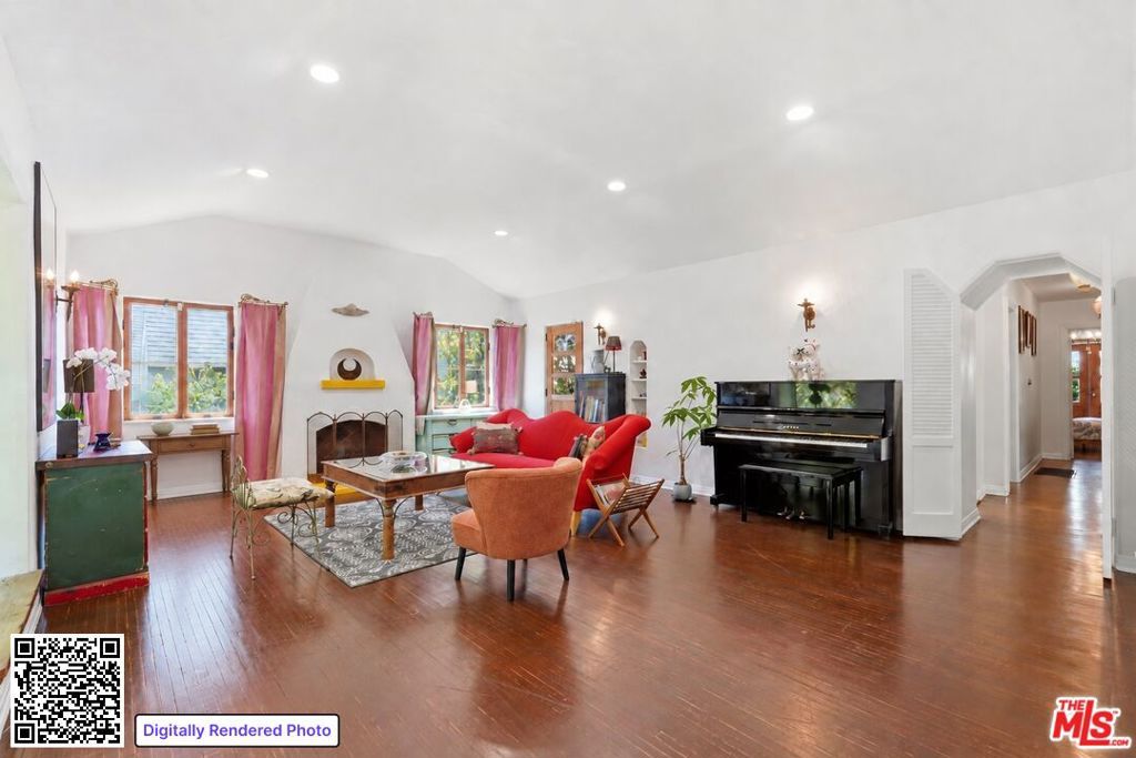 1309 Carmona Avenue, Los Angeles, CA 90019 — photo 5