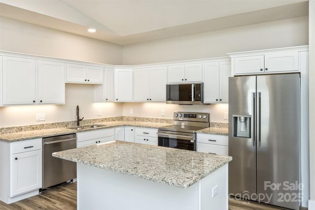 115 Peyton Elaine Road, Clyde, NC 28721