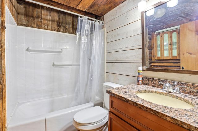 632 4Th Range Road, Pembroke, NH 03275