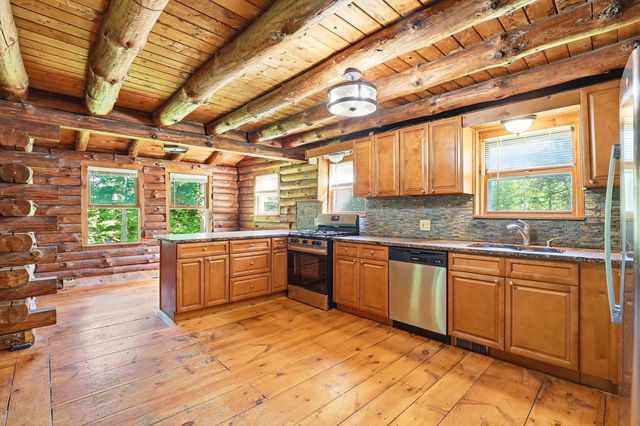 632 4Th Range Road, Pembroke, NH 03275