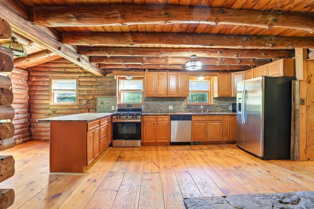 632 4Th Range Road, Pembroke, NH 03275