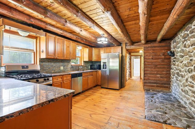 632 4Th Range Road, Pembroke, NH 03275