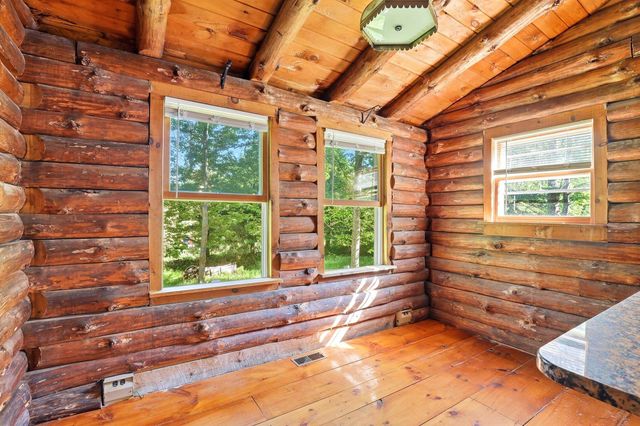 632 4Th Range Road, Pembroke, NH 03275