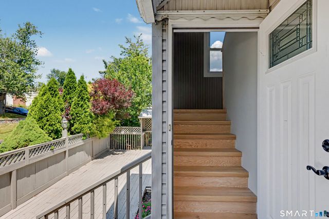 92 Burwood Avenue, Stamford, CT 06902