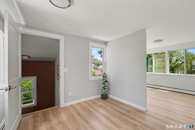 92 Burwood Avenue, Stamford, CT 06902