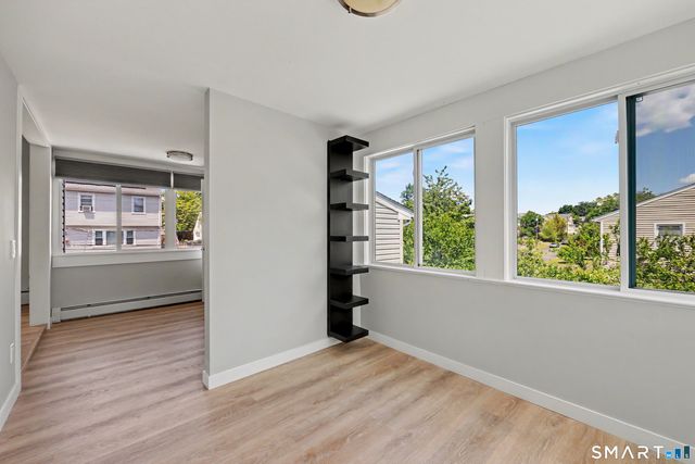 92 Burwood Avenue, Stamford, CT 06902