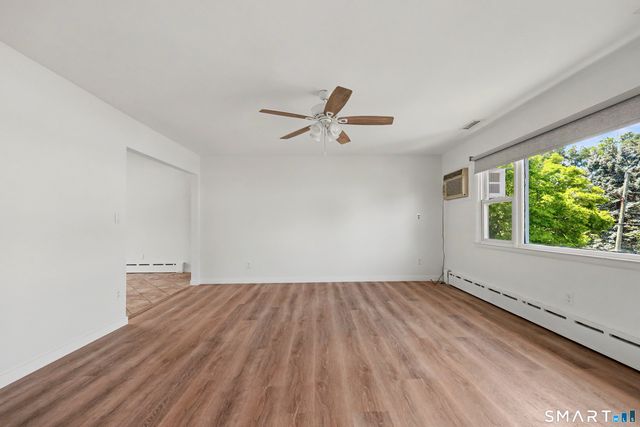 92 Burwood Avenue, Stamford, CT 06902