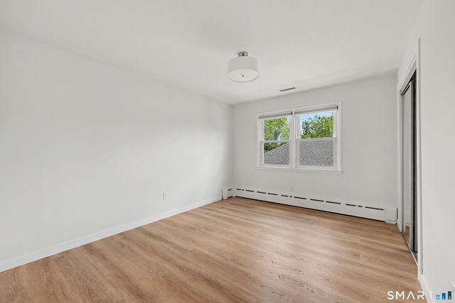 92 Burwood Avenue, Stamford, CT 06902