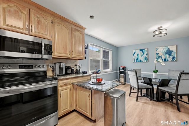 92 Burwood Avenue, Stamford, CT 06902