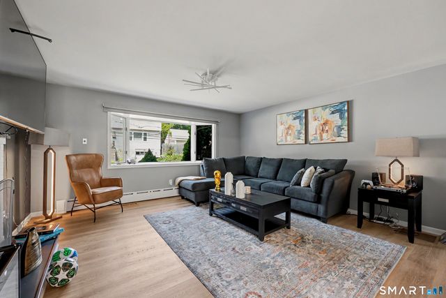 92 Burwood Avenue, Stamford, CT 06902
