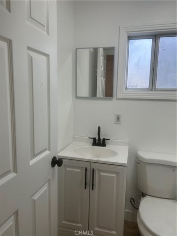 9678 5th, Hesperia, CA 92345