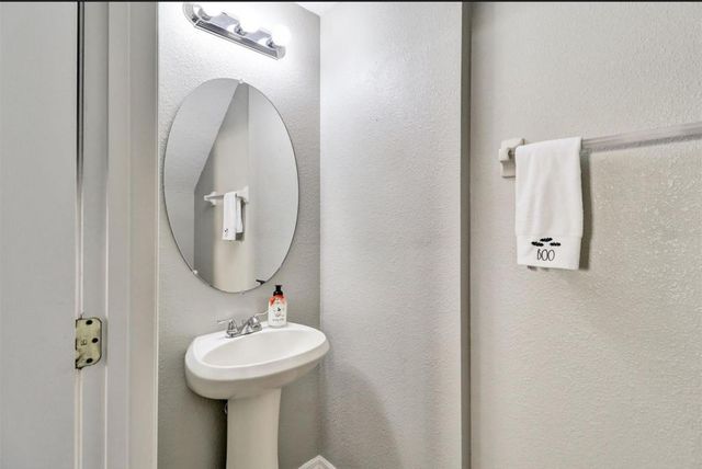 2761 RETREAT VIEW CIRCLE, Sanford, FL 32771