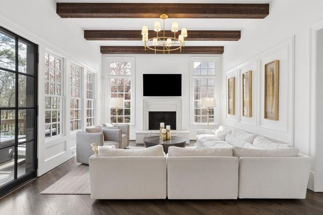 4583 Stella Drive, Atlanta, GA 30327