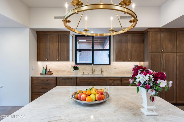 5145 N Camino Antonio 12, Tucson, AZ 85718