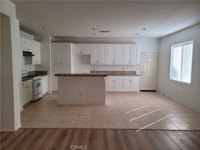 25540 Turfwood, Menifee, CA 92585