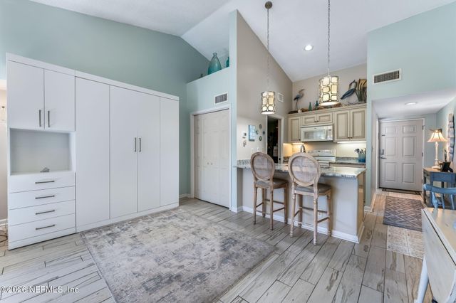 673 SUMMER Place, Ponte Vedra Beach, FL 32082