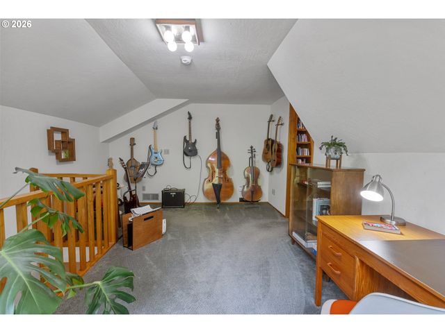 3540 16TH Ct, Salem, OR 97302