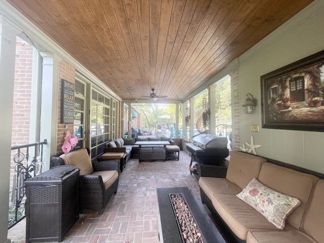 750 Lakehill Cir, Lewisburg, TN 37091