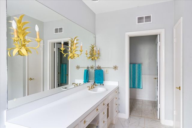 750 Lakehill Cir, Lewisburg, TN 37091