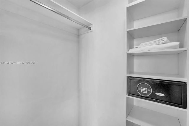 4010 S Ocean Drive R701, Hollywood, FL 33019
