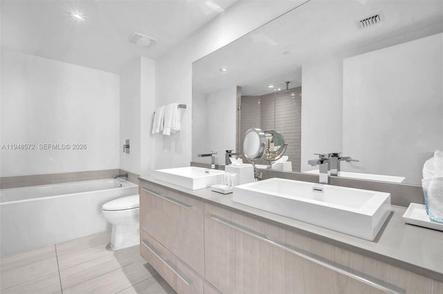 4010 S Ocean Drive R701, Hollywood, FL 33019