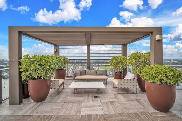 4010 S Ocean Drive R701, Hollywood, FL 33019