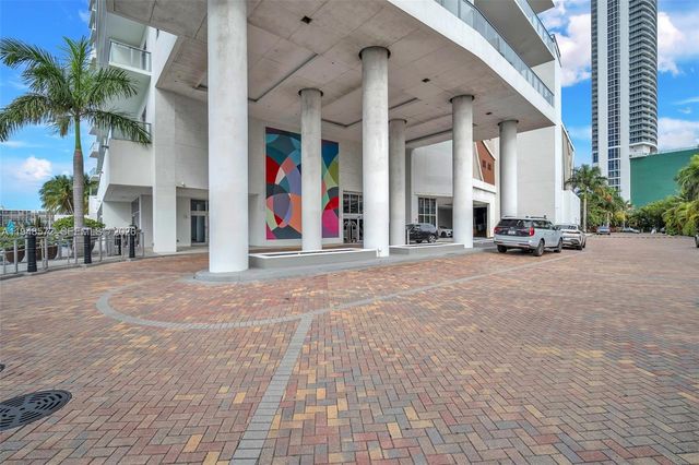 4010 S Ocean Drive R701, Hollywood, FL 33019