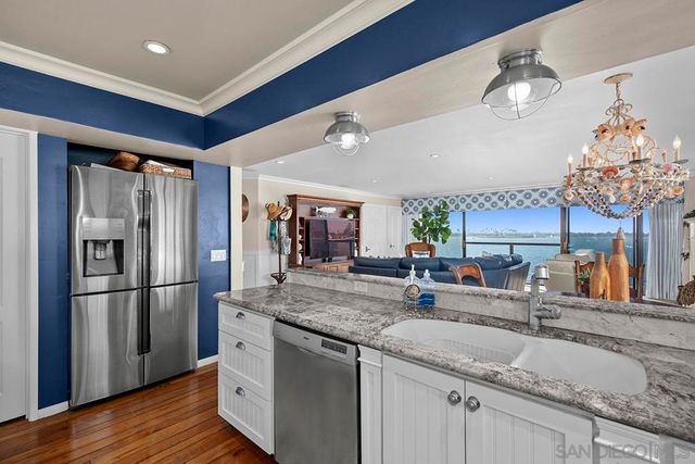 3828 Riviera Dr 2B, San Diego, CA 92109