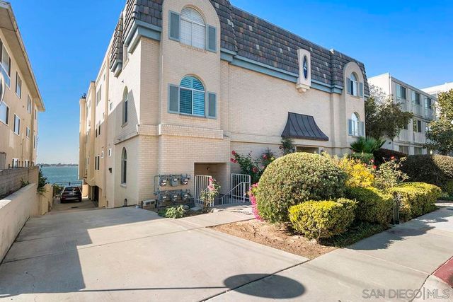 3828 Riviera Dr 2B, San Diego, CA 92109